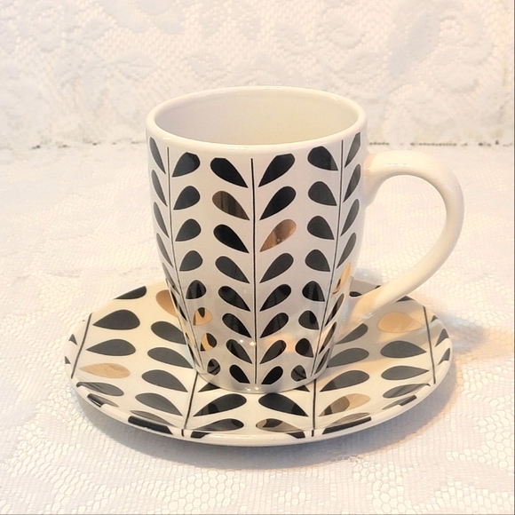 Unique Vintage Dining Delicate Coffee Cup Saucer Set Black White